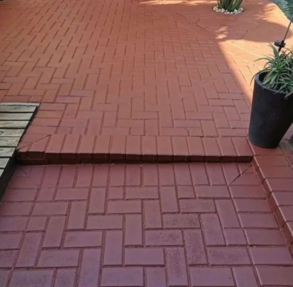 Flora Medica | How Regular Pavement Cleaning Can Prolong the Lifespan of Your Surface